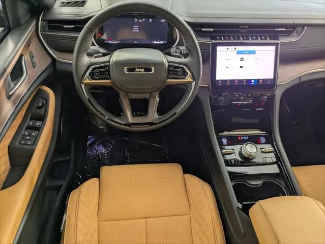 2025 Jeep Grand Cherokee Summit Reserve 4x4