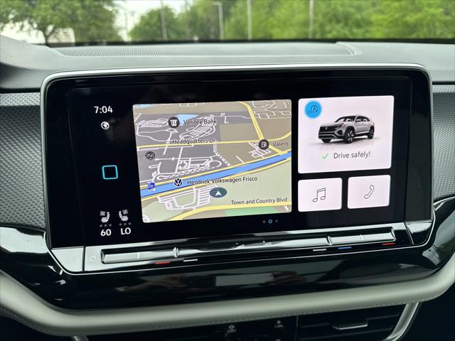 2026 Volkswagen Atlas Cross Sport 2.0T SEL Premium R-Line
