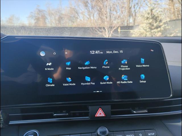 2026 Hyundai Elantra 4dr Sedan DCT
