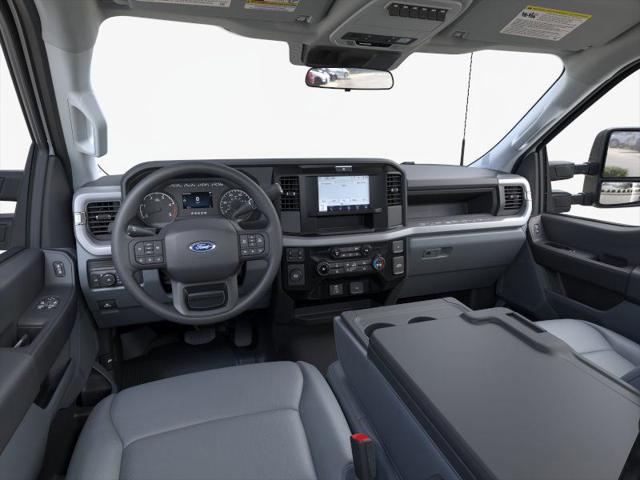 2025 Ford 600 169 WB