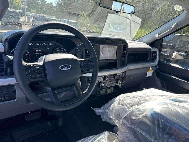 2025 Ford 600 169 WB