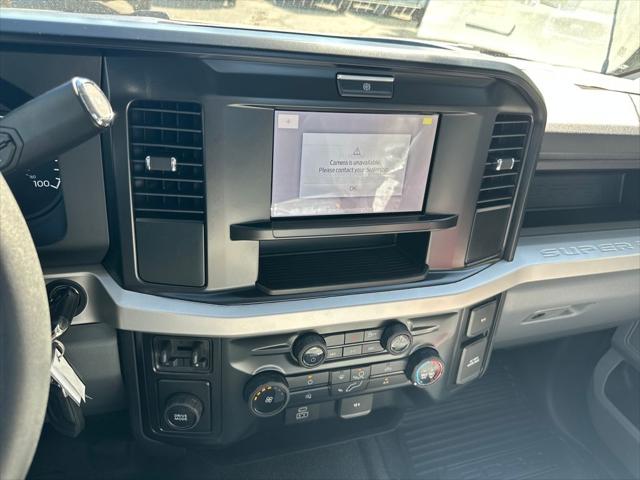 2025 Ford 600 169 WB