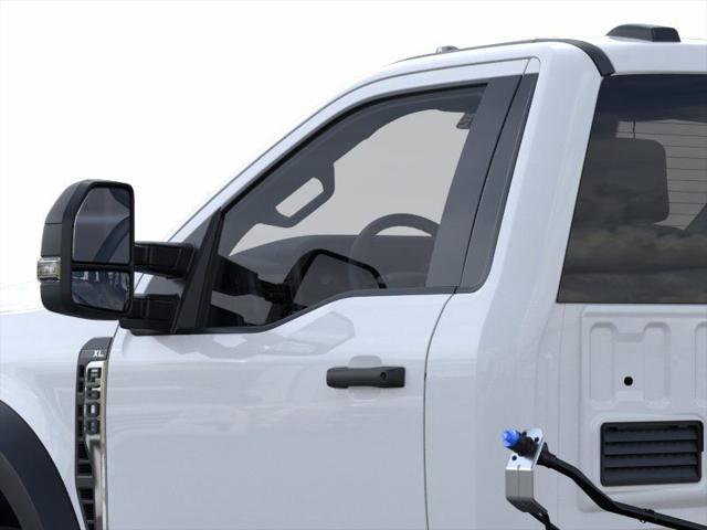 2025 Ford 600 169 WB
