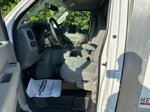 2025 Ford E-350 Cutaway Base