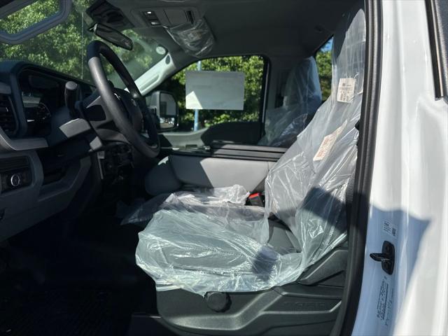 2025 Ford 600 169 WB
