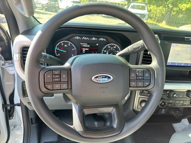 2025 Ford 600 169 WB