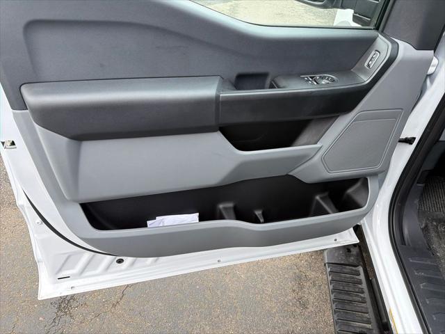 2025 Ford 600 169 WB