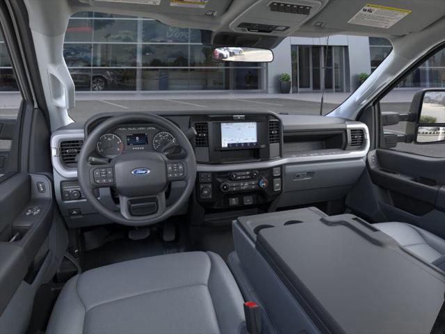 2025 Ford 600 169 WB