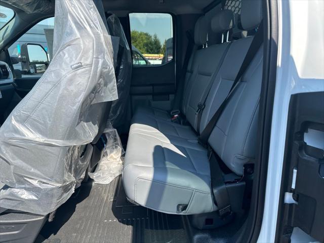 2025 Ford F-550 XL
