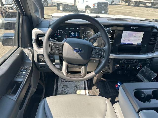 2025 Ford F-550 XL