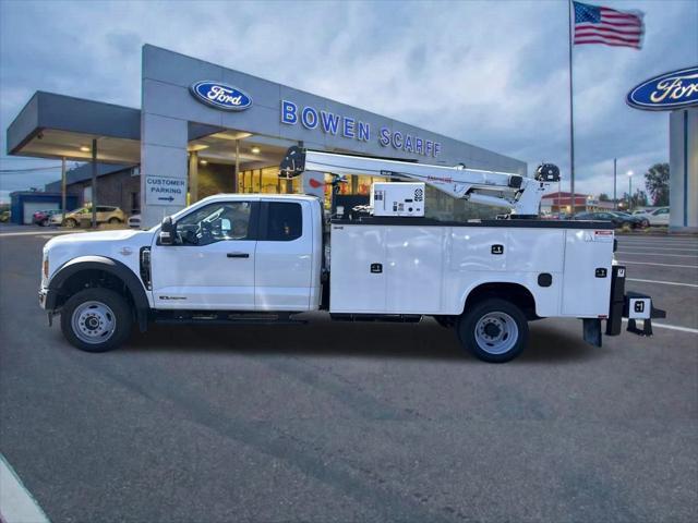 2025 Ford F-550 XL