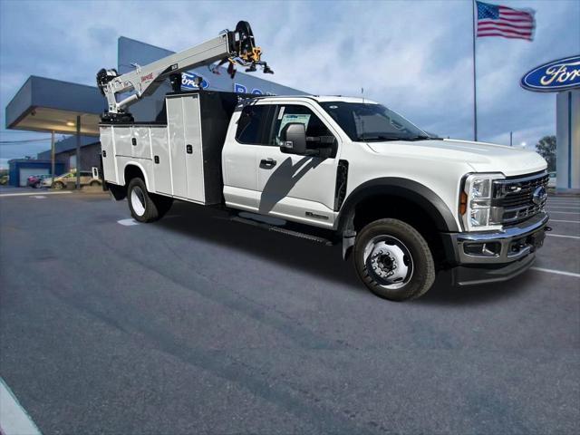 2025 Ford F-550 XL