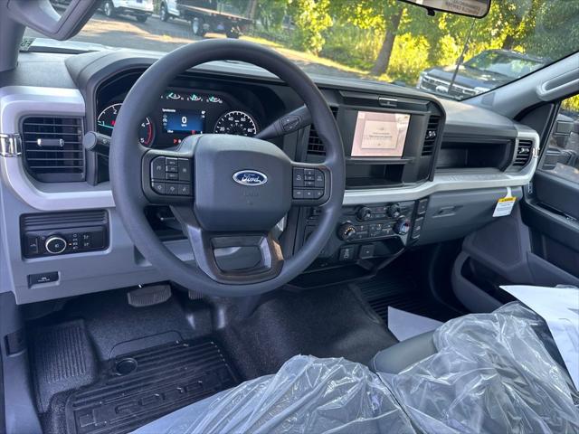 2025 Ford 600 169 WB