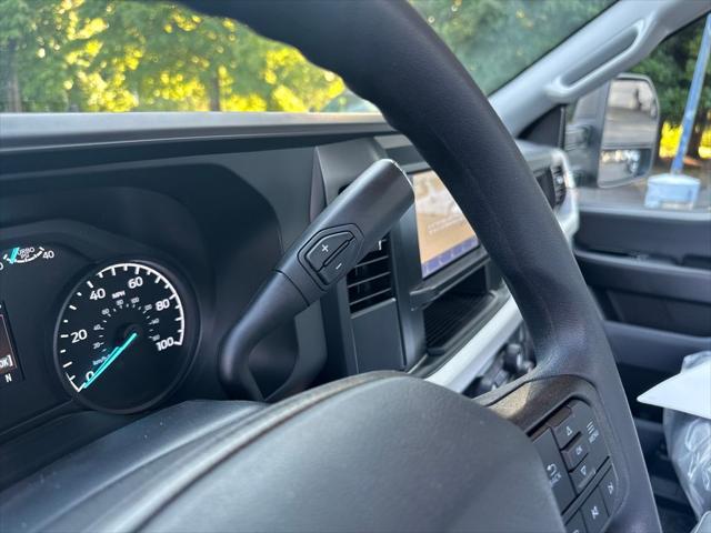 2025 Ford 600 169 WB