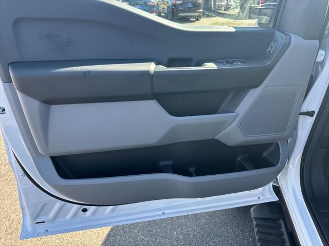 2025 Ford 600 169 WB