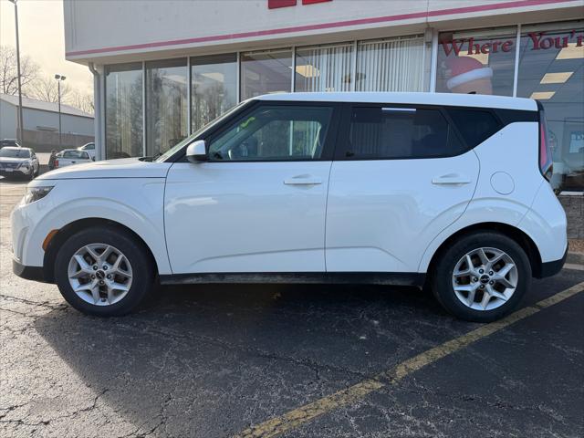 2024 Kia Soul LX