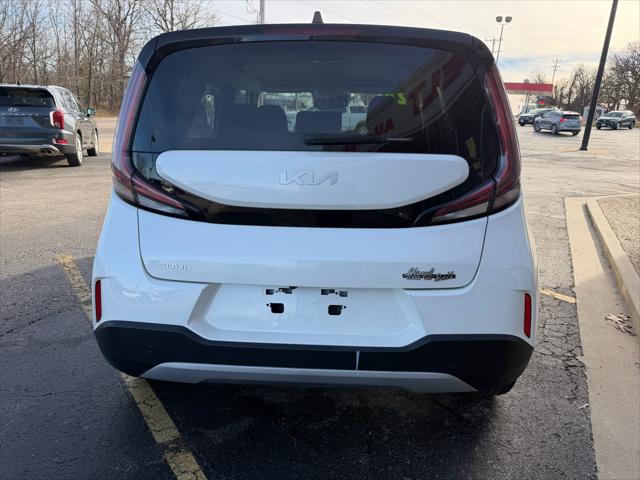 2024 Kia Soul LX