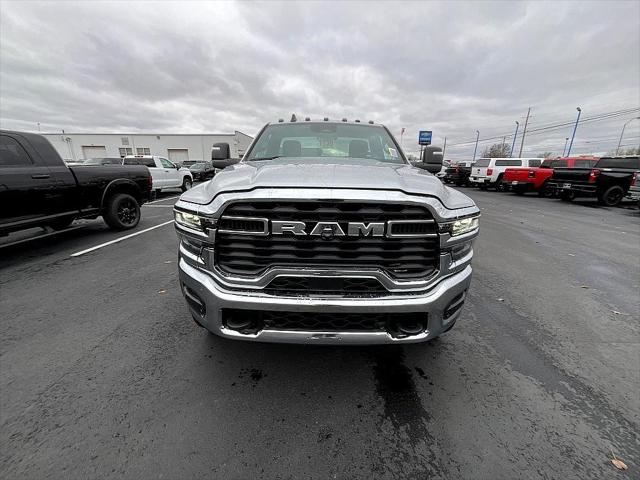 2026 RAM Ram 5500 Chassis Cab RAM 5500 BIG HORN CHASSIS REGULAR CAB 4X4 108 CA 2026 RAM Ram 5500 Chassis Cab RAM 5500 BIG HORN CHASSIS REGULAR CAB 4X4 108 CA