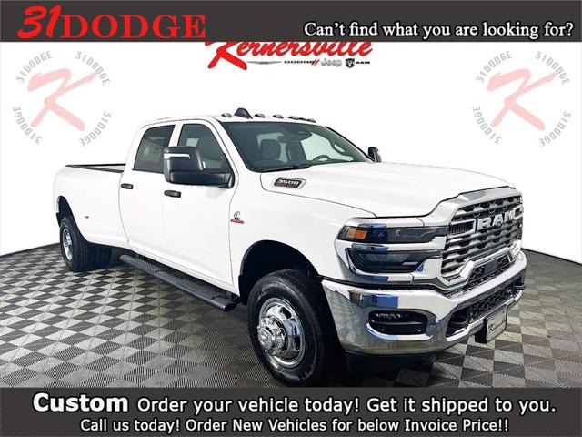 2026 RAM Ram 3500 RAM 3500 TRADESMAN CREW CAB 4X4 8 BOX