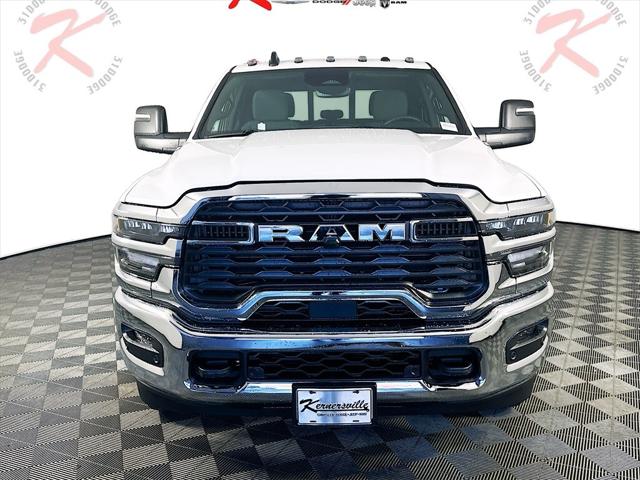 2026 RAM Ram 3500 RAM 3500 TRADESMAN CREW CAB 4X4 8 BOX