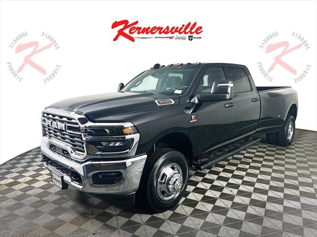 2026 RAM Ram 3500 RAM 3500 TRADESMAN CREW CAB 4X4 8 BOX