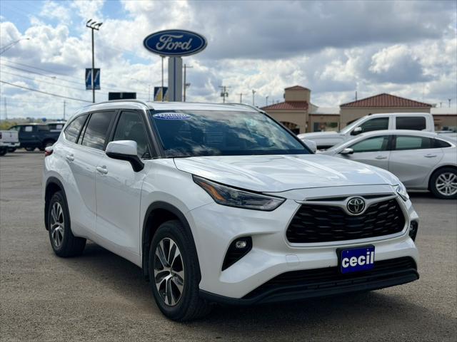 2023 Toyota Highlander XLE 2023 Toyota Highlander XLE