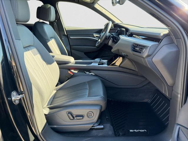 2024 Audi e-tron S line Premium Plus quattro