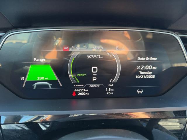 2024 Audi e-tron S line Premium Plus quattro