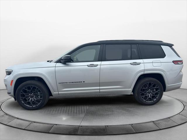 2023 Jeep Grand Cherokee L Summit Reserve 4x4 2023 Jeep Grand Cherokee L Summit Reserve 4x4