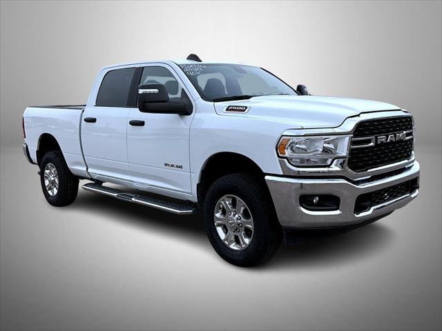 2024 RAM 2500 Big Horn Crew Cab 4x4 64 Box