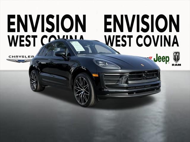 2025 Porsche Macan Base 2025 Porsche Macan Base