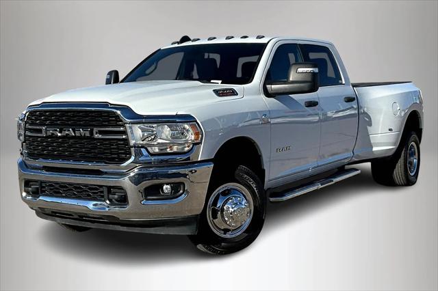 2024 RAM 3500 Big Horn Crew Cab 4x4 8 Box