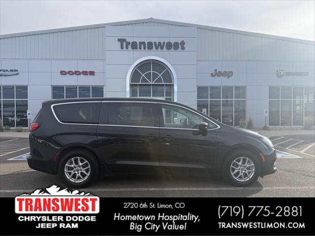 2023 Chrysler Voyager LX 2023 Chrysler Voyager LX