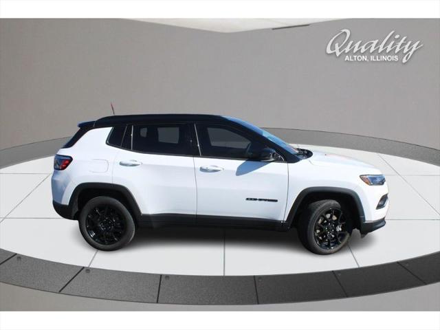 2023 Jeep Compass Altitude 4x4 2023 Jeep Compass Altitude 4x4