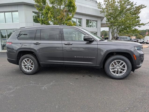 2023 Jeep Grand Cherokee L Laredo 4x4 2023 Jeep Grand Cherokee L Laredo 4x4