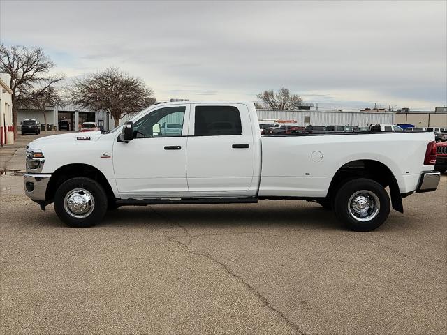 2026 RAM Ram 3500 RAM 3500 TRADESMAN CREW CAB 4X4 8 BOX