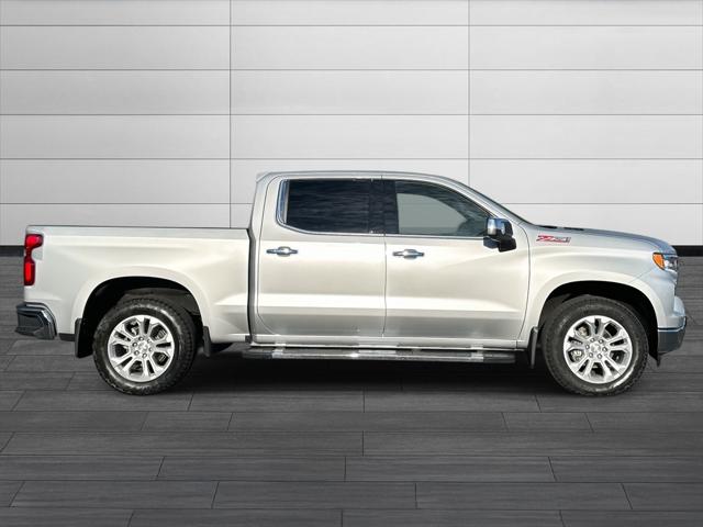 2022 Chevrolet Silverado 1500 4WD Crew Cab Short Bed LTZ