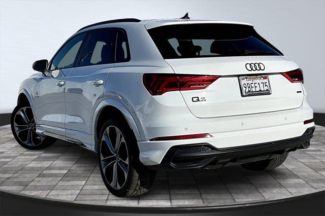 2022 Audi Q3 Premium Plus 45 TFSI S line quattro Tiptronic 2022 Audi Q3 Premium Plus 45 TFSI S line quattro Tiptronic
