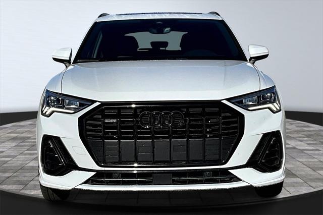 2022 Audi Q3 Premium Plus 45 TFSI S line quattro Tiptronic 2022 Audi Q3 Premium Plus 45 TFSI S line quattro Tiptronic