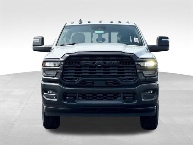 2026 RAM Ram 3500 RAM 3500 TRADESMAN CREW CAB 4X4 8 BOX 2026 RAM Ram 3500 RAM 3500 TRADESMAN CREW CAB 4X4 8 BOX