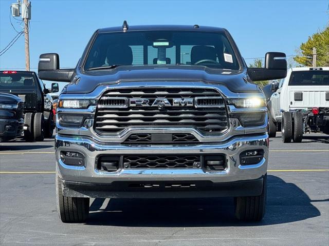 2026 RAM Ram 2500 RAM 2500 TRADESMAN CREW CAB 4X4 64 BOX