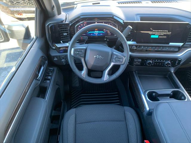 2026 Chevrolet Silverado 2500HD Crew Cab, Standard Bed, LT, 4WD