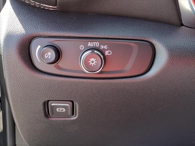 2025 Chevrolet Blazer AWD 2LT