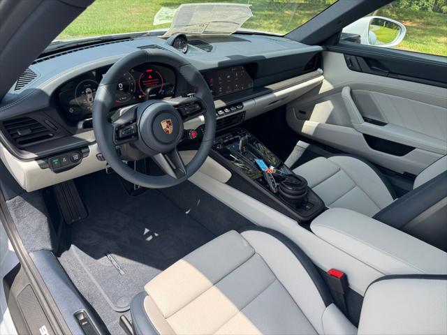 2025 Porsche 911 Carrera S