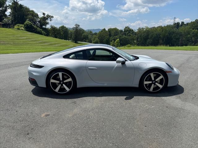 2025 Porsche 911 Carrera S