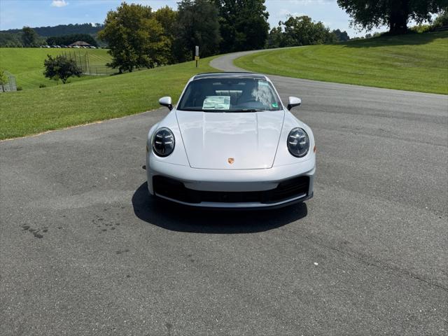 2025 Porsche 911 Carrera S