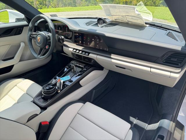 2025 Porsche 911 Carrera S