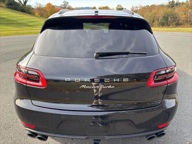 2017 Porsche Macan Turbo