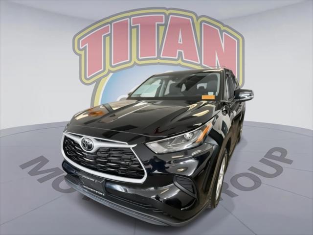 2022 Toyota Highlander L [2]