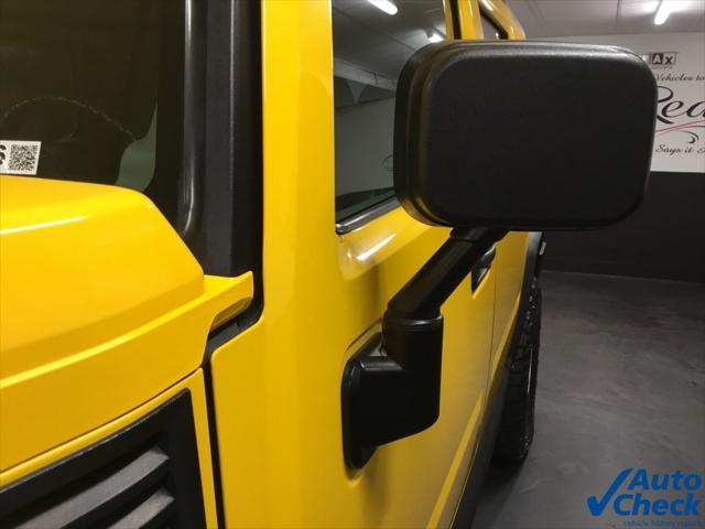 2003 HUMMER H2 Base